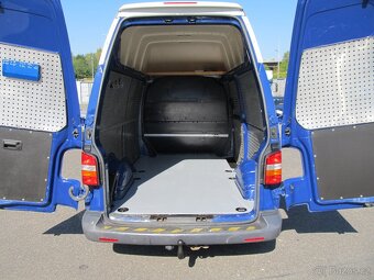 Volkswagen Transporter 2.5 TDI 4x4 ČR 1.maj - 6
