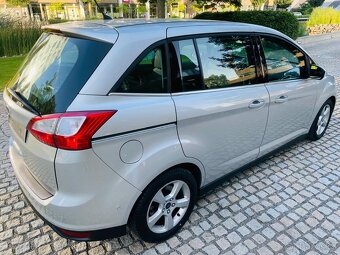 Ford Grand C-MAX 2.0TDCi MANUÁL TITANIUM 1.MAJITEL SERVISKA - 6
