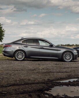 Alfa Romeo Giulia 2.2 JTDm 154 kW MANUÁL 57.000km - 6
