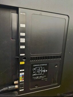 4K UHD Smart Samsung televizor - 6