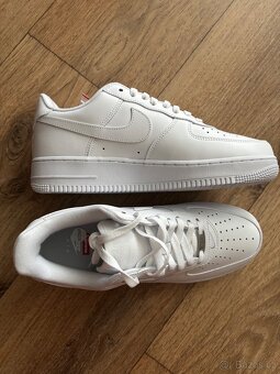 Nike AF1 Supreme 44 - 6