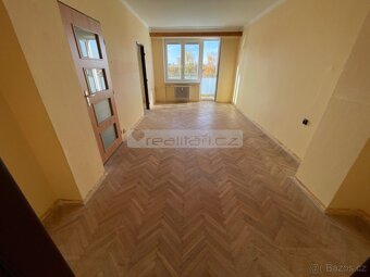 Prodej slunného bytu 2+1 s balkonem s krásným výhledem, Plze - 6