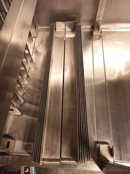 Nerezová skříň - 6