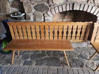 Dřevěný stůl a židle - 6