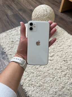 IPhone 11 bílý 128GB - 6