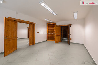 Prodej komerčních prostor 456 m2, pozemek 551 - Mladá Bolesl - 6