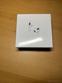 Prodám AirPods 3 generace z MagSafe - 6