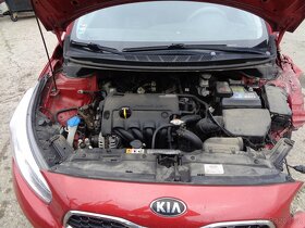Kia Ceed SW, 1,4i, 73,2kw, Rozprodám na náhradní díly - 6