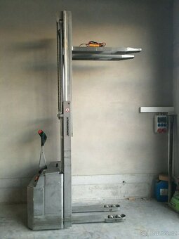 Nerezový pěší zakladač Elektrický zakladač Vysokozdvižný - 6