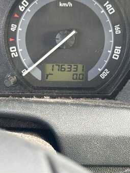 Škoda Fabia combi 1.4 16V díly motor BKY - 6