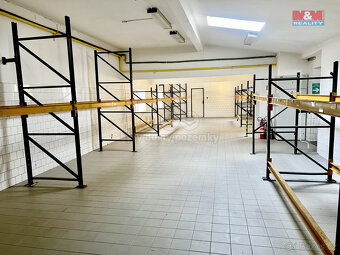 Pronájem sklad 407 m2 + 370 m2, + 193 m2 kanceláře, Praha 4 - 6
