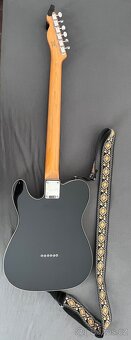 Prodám Fender Squier tele FSR Classic Vibe Baritone Custom - 6