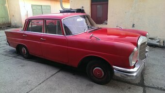 Predám Mercedes W111 220Sb heckflose,veľké kridlo - 6