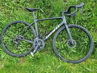 Silnicni kolo giant carbon velikost M - 6