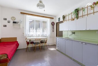 Prodej rodinného domu, 5+1, 1357 m2, Čáslavsko - 6