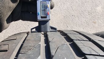 Letní pneu 235/40/19 Pirelli - 6