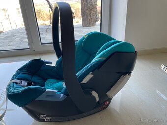 Vajíčko se základnou Cybex Aton 5 - 6