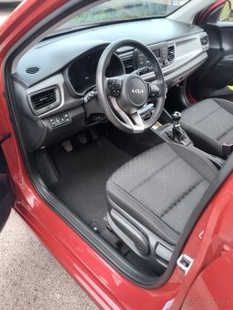 Kia Rio - 6