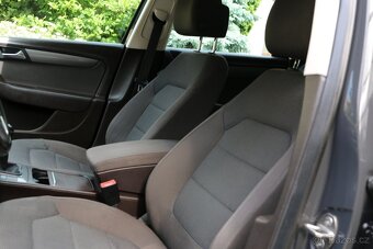 Volkswagen Passat 2.0 103KW,TAŽNÉ ,navigace - 6