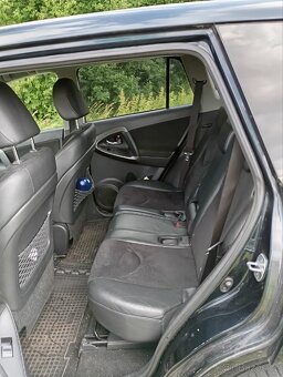 Prodam Toyota rav4 - 6