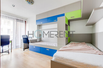 Pronájem bytu 3+kk, (81 m²) s lodžií (30 m²), terasou (30 m² - 6