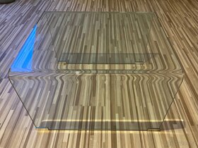 Konferencni stolek - 6