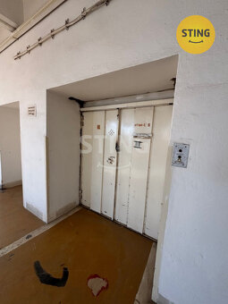 Pronájem skladového prostoru 566 m2, 131229 - 6
