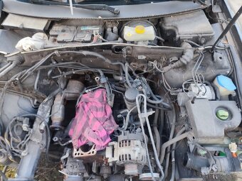 Škoda superb 1, 1.9tdi černá metalíza - 6