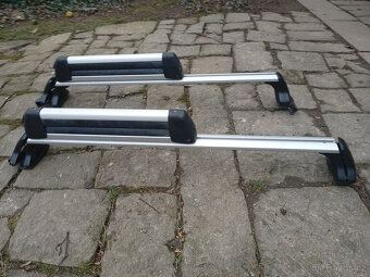 Příčníky a nosiče na lyže na škoda Octavia 2 liftback - 6