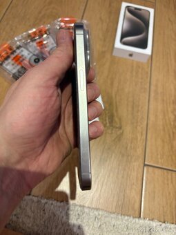 Apple Iphone 15 pro 256GB - 6