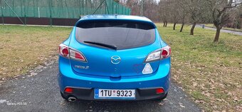 Mazda 3 1,6 - 6