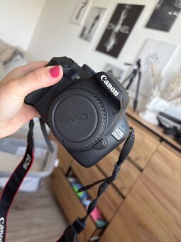 Canon eos 2000d + objektiv 18-55mm EF-S - 6
