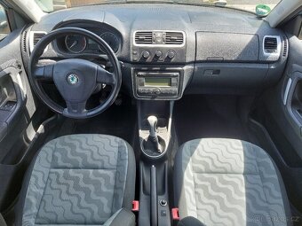 Škoda Fabia II, 1.4 mpi, 63 kW, 12/2007, koroze prahů - 6