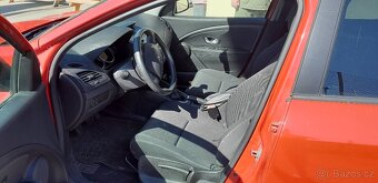 Renault Megane combi 1.5dci 78kw - 6