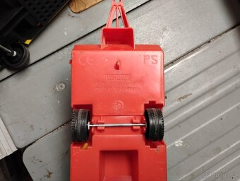 Auto + karavan Wader - 6