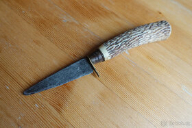 Nůž mikov,Manžetové knoflíčky ČAZ a Pistole , vojenské přezk - 6