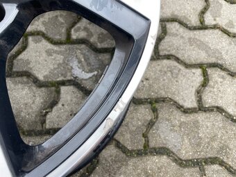 1kus original Audi R19 audi sport - 6