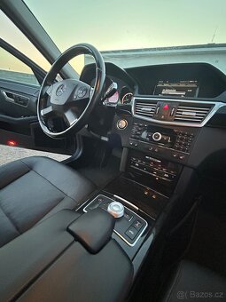 Prodám Mercedes Benz e class 350 4Matic - 6