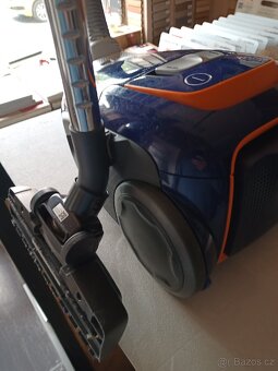 ELECTROLUX Ultrasilencer vysavač - 6