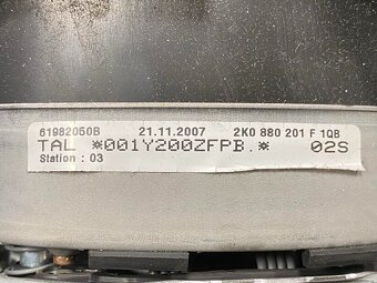 Palubní deska antracit 2K1857003EF VW Caddy 2K r.v. 2008 - 6