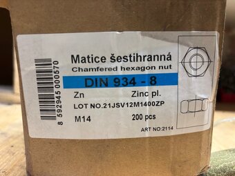 Spojovací materiál - 6