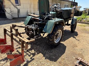 Traktor domácí výroby + příslušenství (malotraktor) - 6