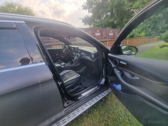 PRODÁM MERCEDES GLC 220 d 4MATIC - 6