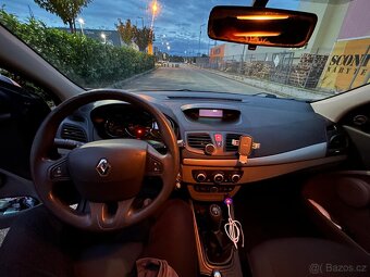 Renault Megane III generation ,  benzín 1.6 16V,   r.v. 2011 - 6