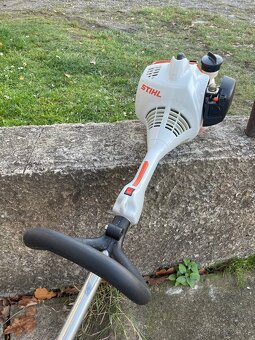 Prodám Křovinořez / vyžínač STIHL FS 38 - 6