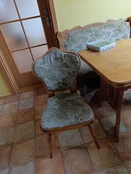 Jídelní sestava - rozkládací stůl, rohová lavice a židle - 6