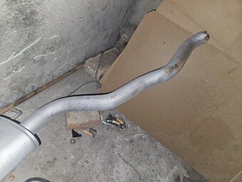 Ford Sierra - výfuk, volat - 6