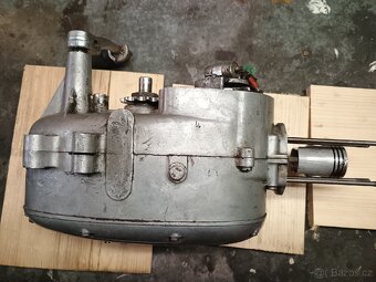 Motor Jawa 50 /20,21,23 - 6
