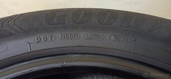 Goodyear Efficient Grip 225/55 R16 95W 3,5-4,5mm - 6