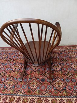 Houpací křeslo - ERCOL England - 6